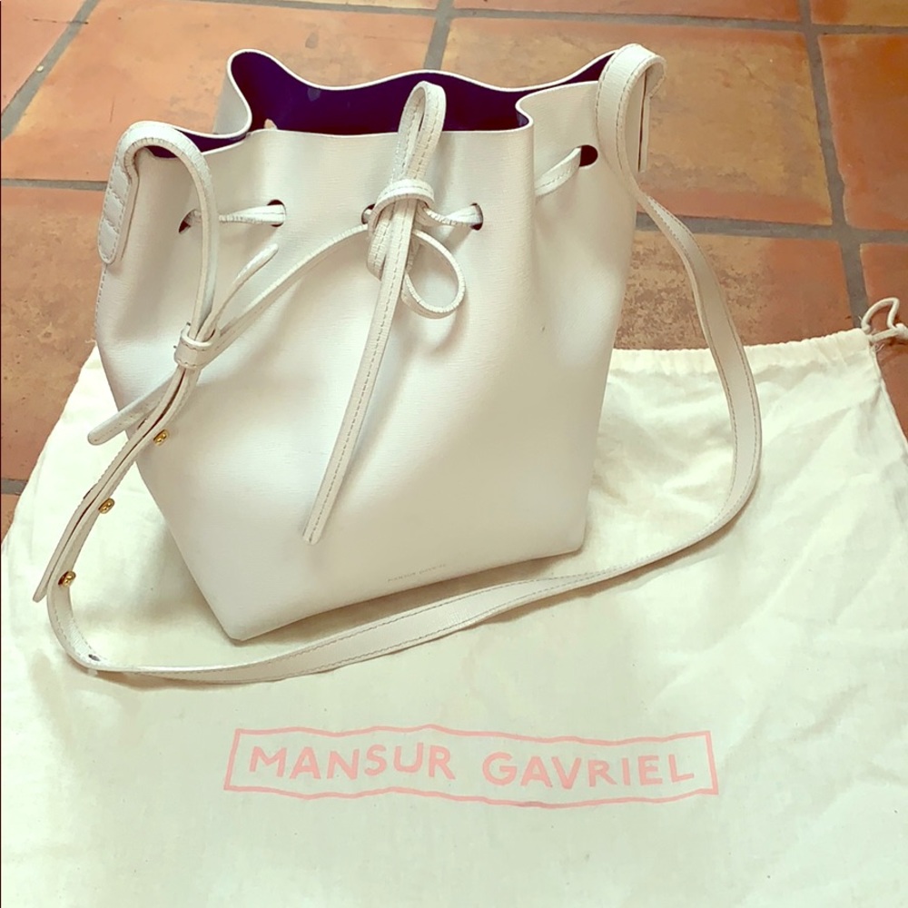 Mansur gavriel white bag medium size - normal used